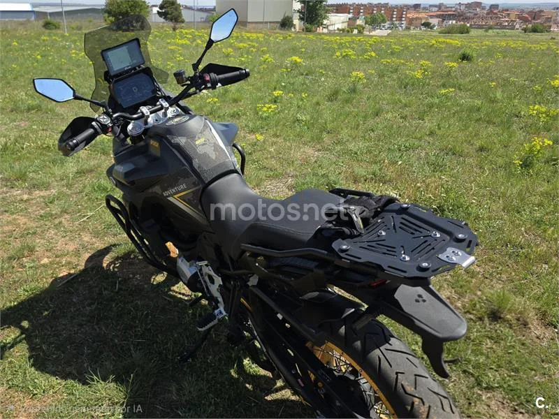 Voge 900 DSX – Vista 3