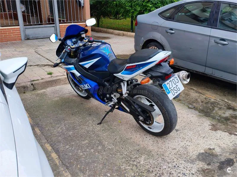 Suzuki GSX R600 – Vista 3