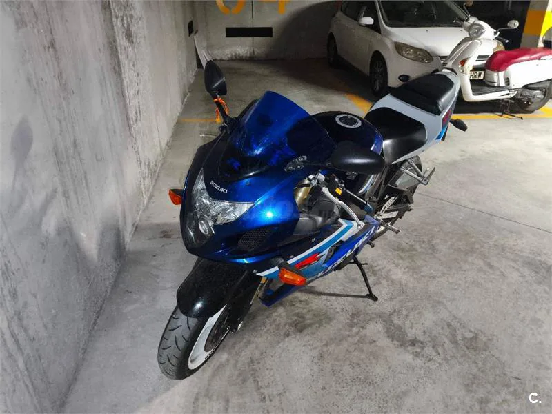 Suzuki GSX R600 – Vista 6