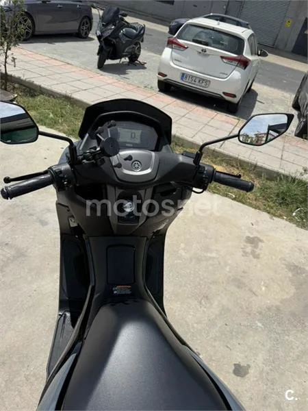 Yamaha NMAX – Vista 3