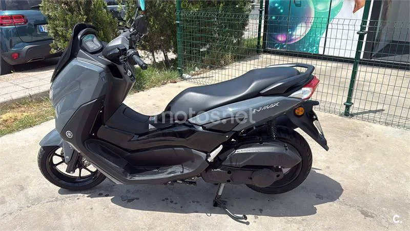 Yamaha NMAX – Vista 8