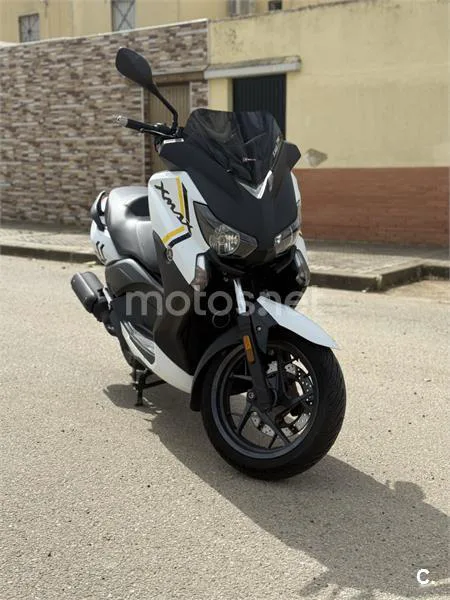 Yamaha XMAX 125 – Vista 2