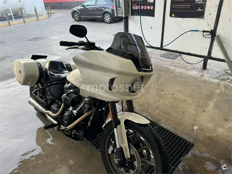 Harley-Davidson Low Rider ST – Vista 3