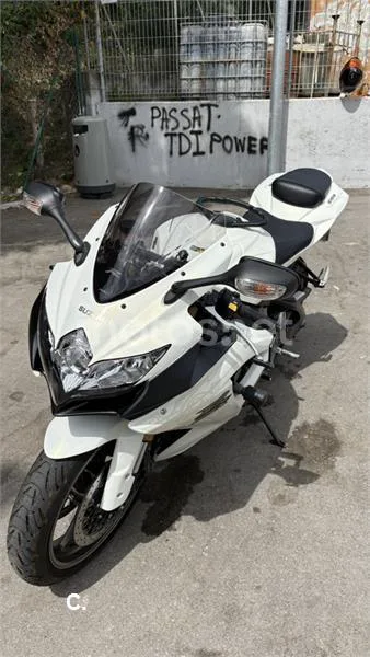 Suzuki GSX-R600 - Vista 4