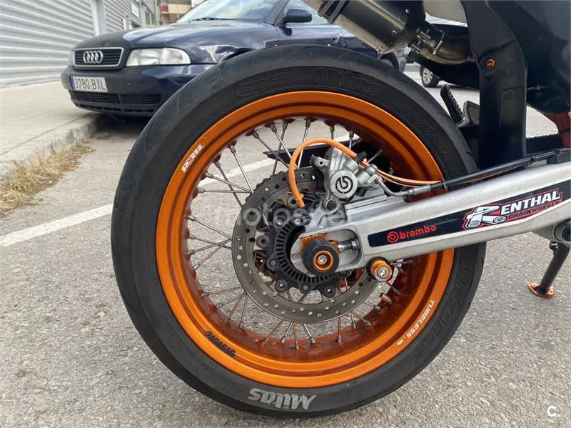KTM 690 SMC R – Vista 4