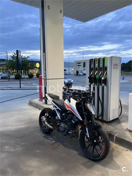 KTM 390 – Vista 3