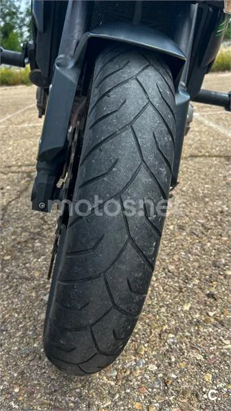 Kawasaki Z 800e – Vista 6