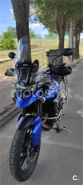 Triumph Tiger 900 – Vista 13