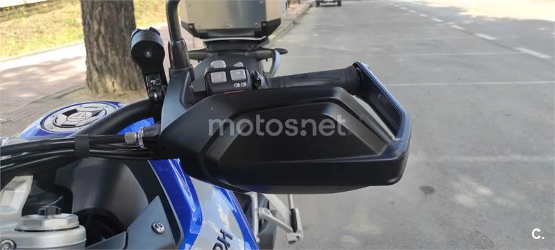 Triumph Tiger 900 – Vista 3