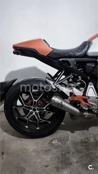 Honda CB 1000R – Vista 4