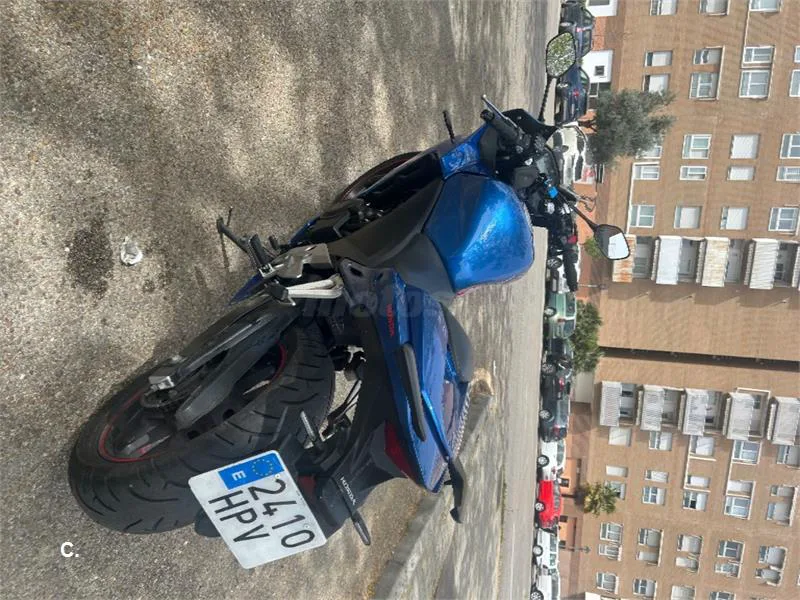 Honda CBR 500 R – Vista 7