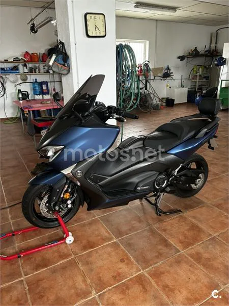 Yamaha TMAX 530 – Vista 5