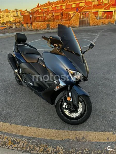 Yamaha TMAX 530 – Vista 7