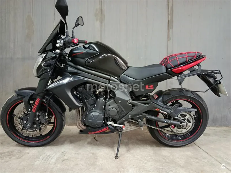 Kawasaki ER-6N – Vista 13