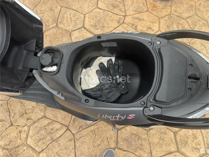 Piaggio Liberty 125 – Vista 12