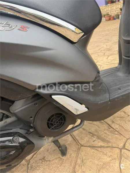 Piaggio Liberty 125 – Vista 8