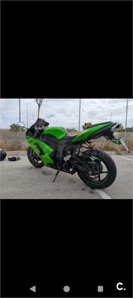 Kawasaki Ninja ZX-6R – Vista 2