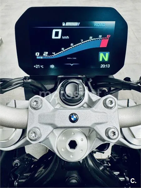 BMW F 900 R – Vista 13