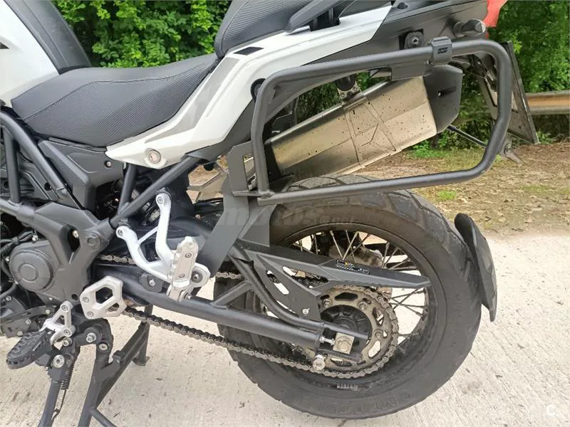 Benelli TRK 502 – Vista 7
