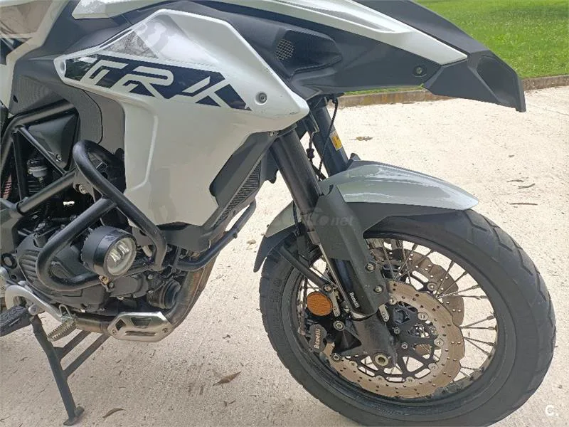 Benelli TRK 502 – Vista 10