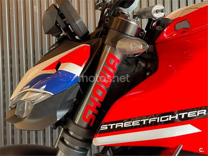 Ducati Streetfighter V4 – Vista 12