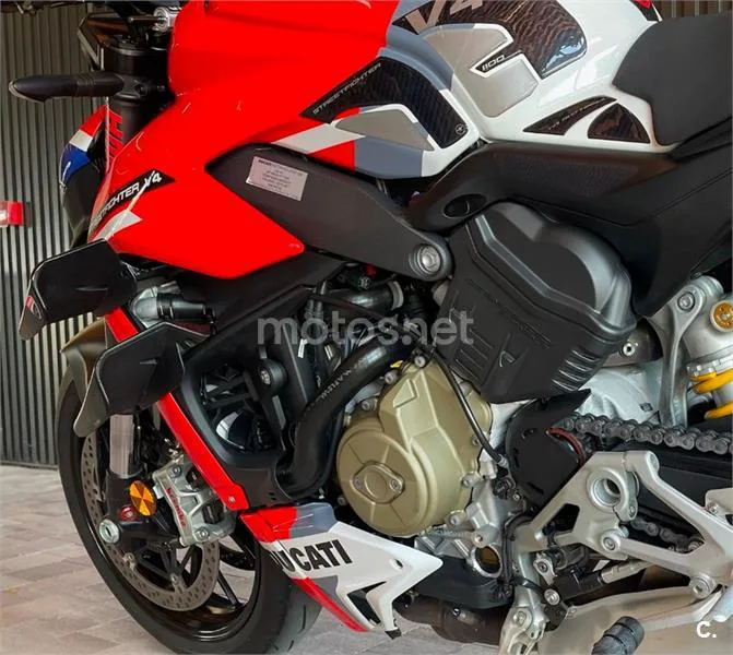 Ducati Streetfighter V4 – Vista 15
