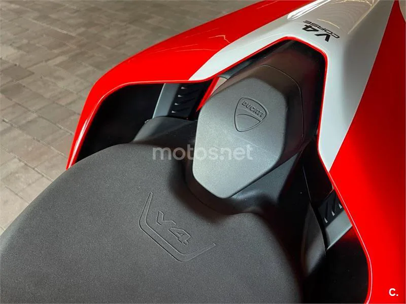 Ducati Streetfighter V4 – Vista 18