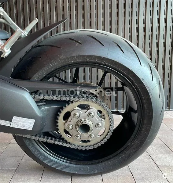 Ducati Streetfighter V4 – Vista 20