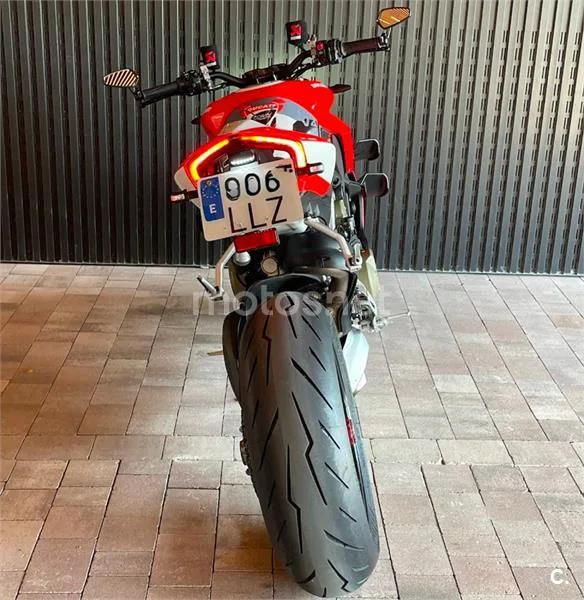 Ducati Streetfighter V4 – Vista 3