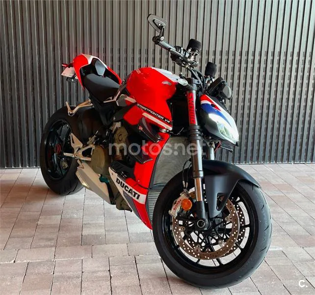Ducati Streetfighter V4 – Vista 4