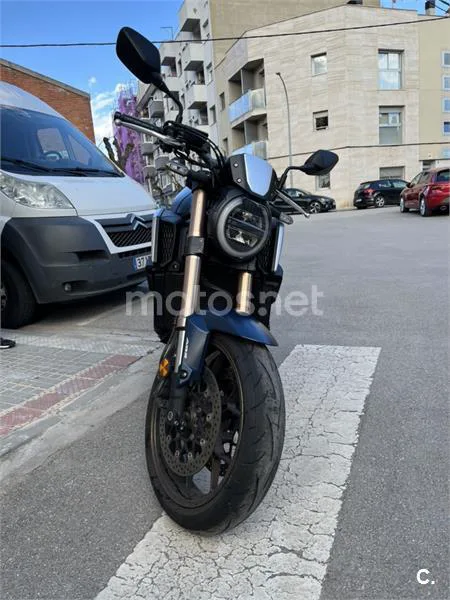 Honda CB 650 R – Vista 2