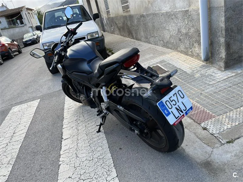 Honda CB 650 R – Vista 17