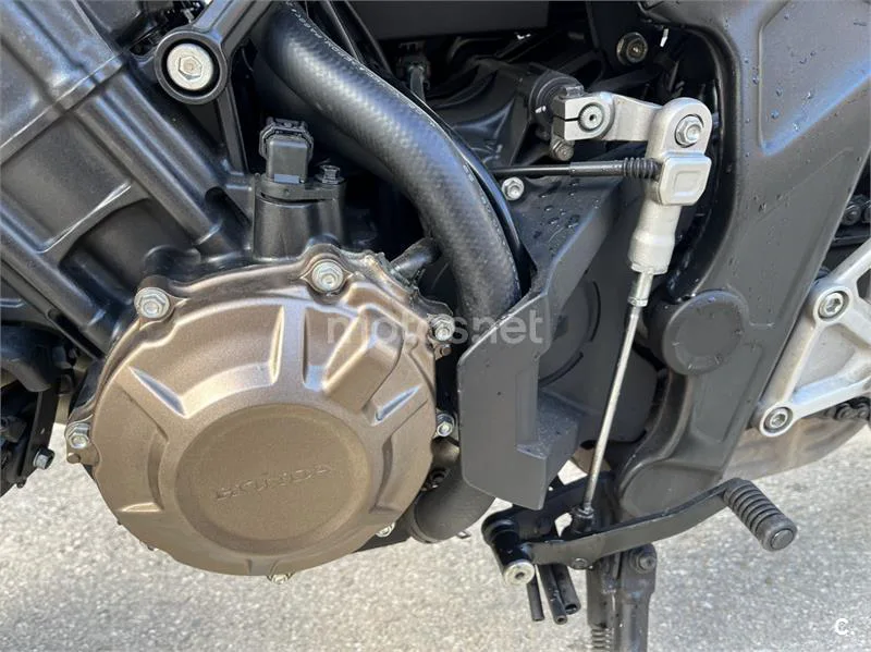 Honda CB 650 R – Vista 22
