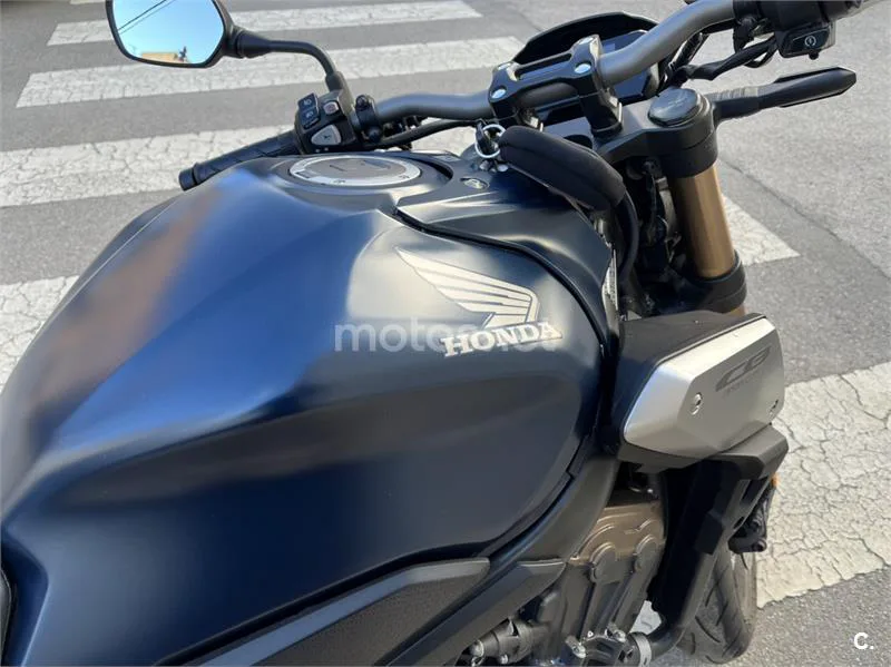 Honda CB 650 R – Vista 8