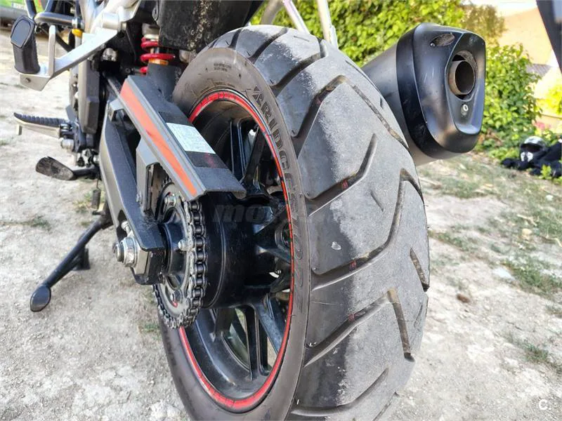 Suzuki V-Strom 1000 – Vista 8