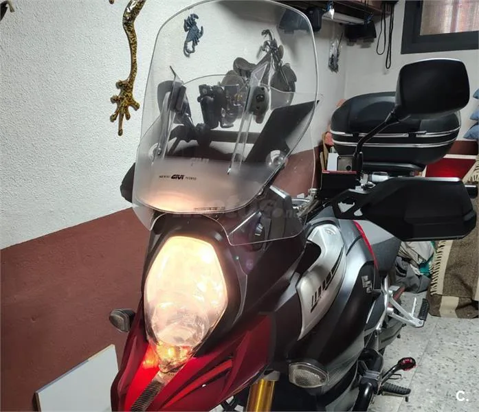 Suzuki V-Strom 1000 – Vista 10