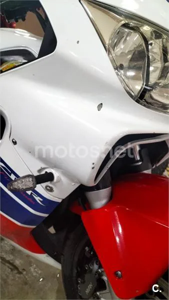 Honda CBR 600F – Vista 13