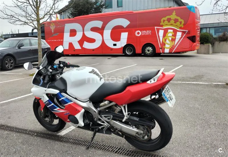 Honda CBR 600F – Vista 9