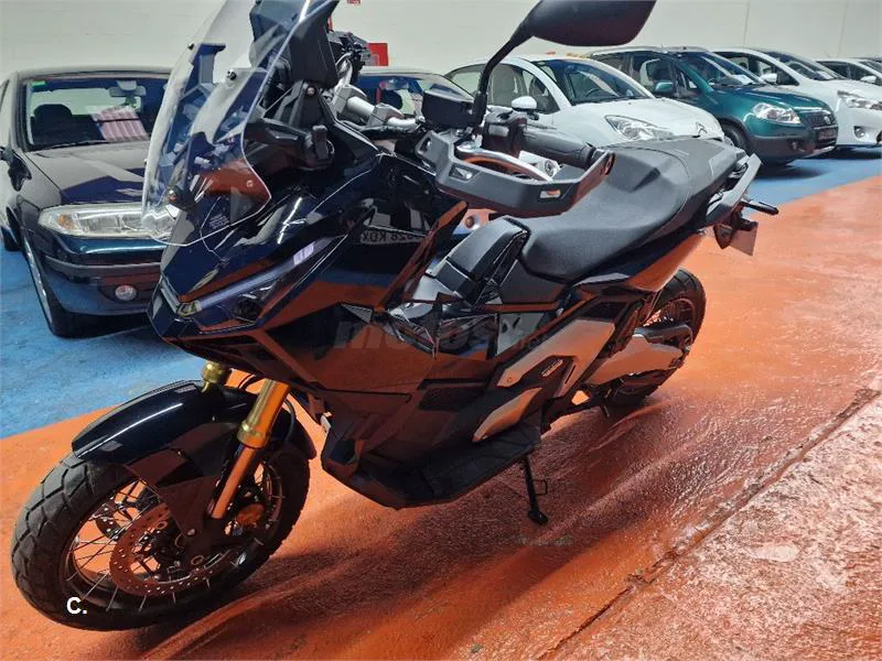 Honda X-ADV – Vista 7