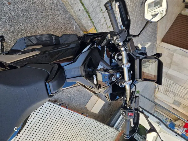 Honda X-ADV – Vista 8