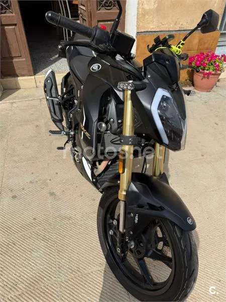 Keeway RKF 125 – Vista 6