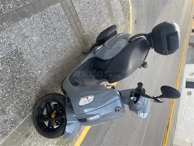 SYM Fiddle 125 – Vista 3