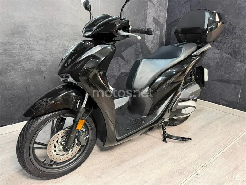Honda SH 125i – Vista 7