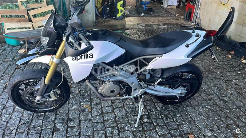 Aprilia Dorsoduro 750 – Vista 4