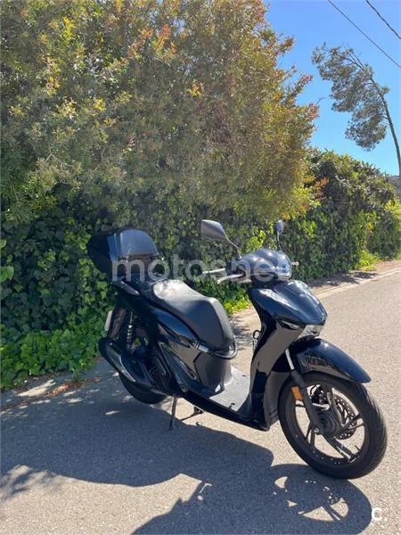 Honda SH 125i – Vista 2