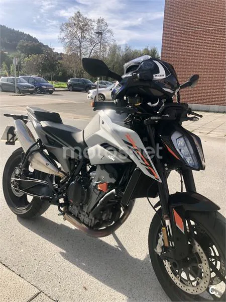 KTM 790 – Vista 4
