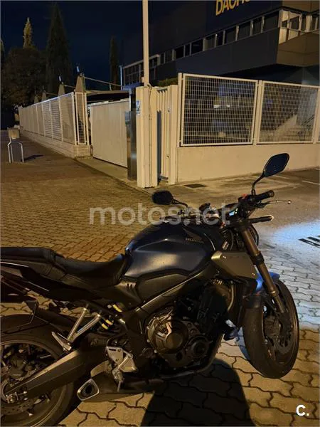 Honda CB 650 R – Vista 2
