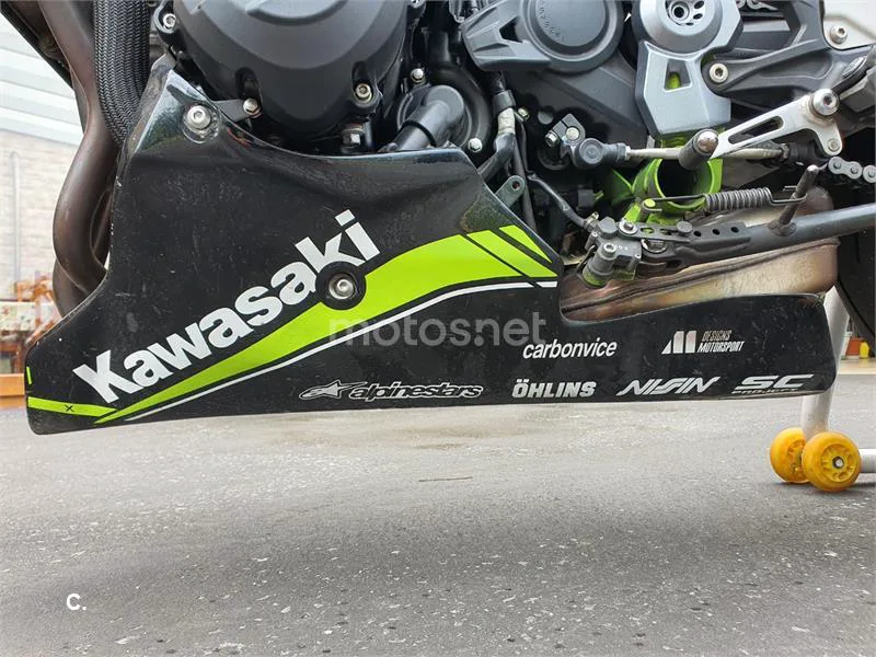 Kawasaki Z900 – Vista 27