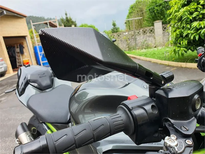 Kawasaki Z900 – Vista 8