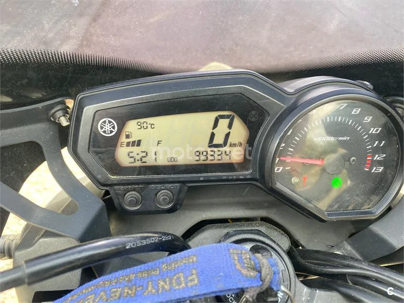 Yamaha XJ6 N Diversion – Vista 6